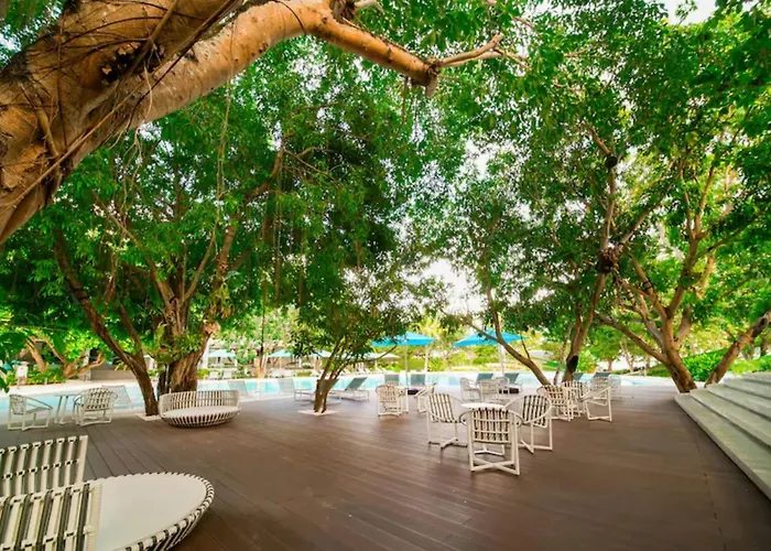 Condotel In Tambuli Seaside 1bedroom Unit - A6n Aparthotel 3*